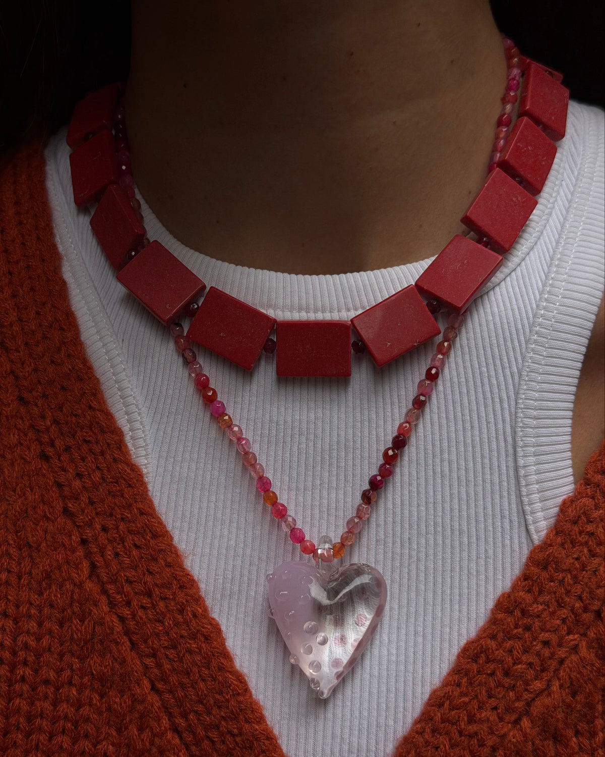NATURAL STONES NECKLACE - RED