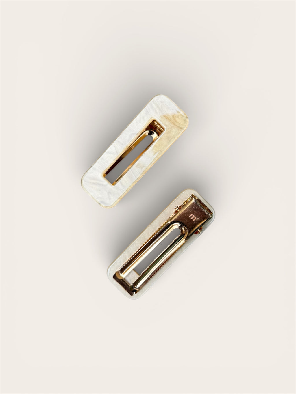NOT SO CLASSIC HAIR CLIP -MARBLE GLOW