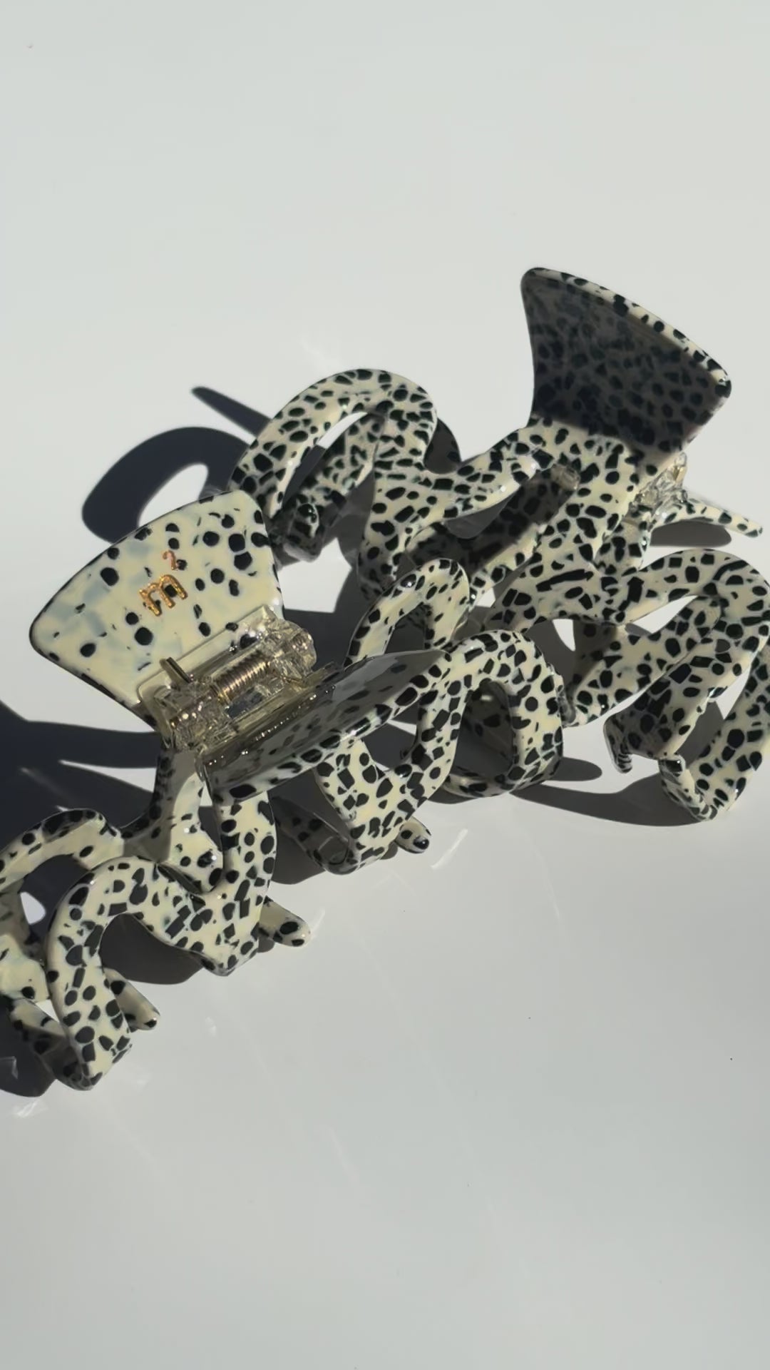 WAVE CLAW - DALMATIAN